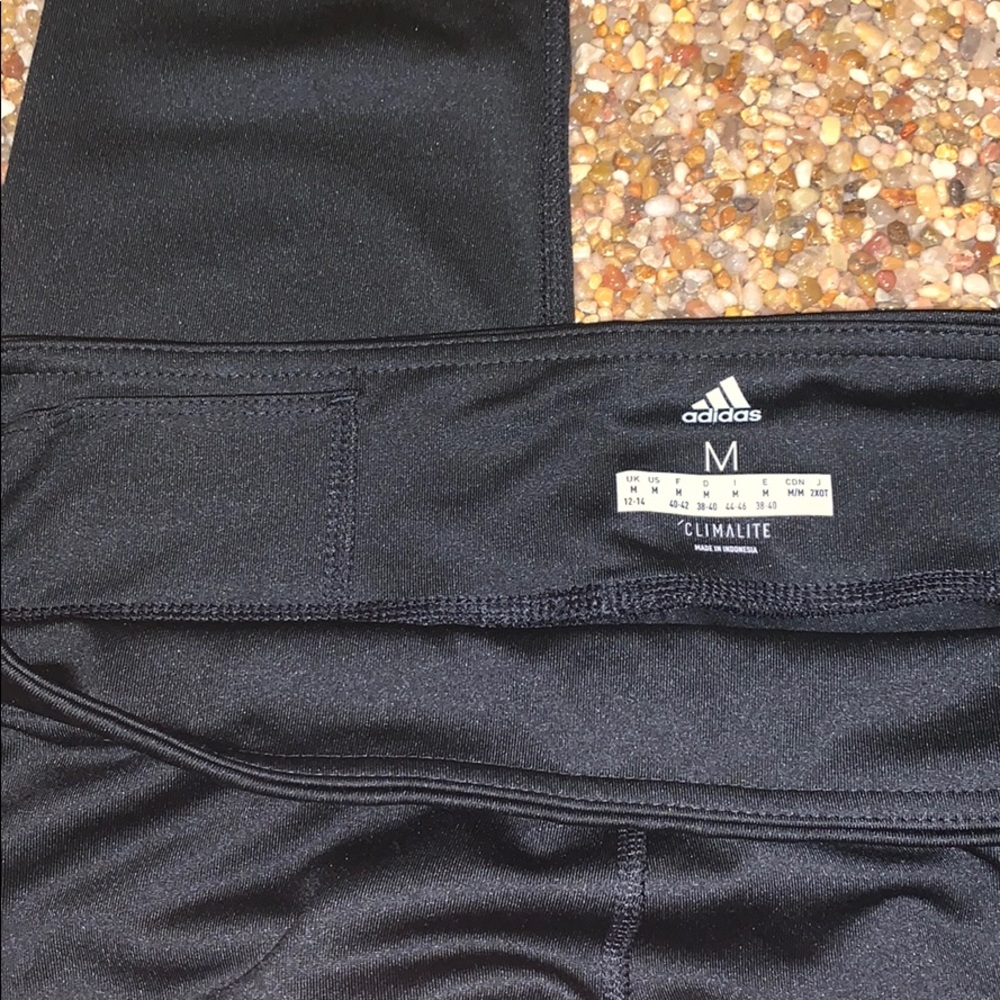 NWOT adidas leggings - Picture 2 of 2
